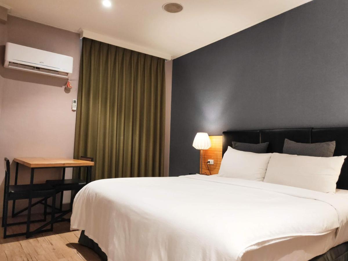 Roppongi Motel Pingtung Ngoại thất bức ảnh