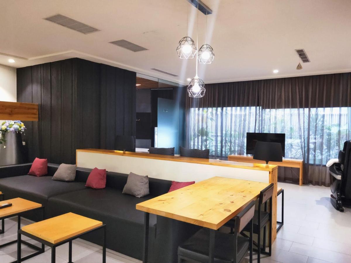 Roppongi Motel Pingtung Ngoại thất bức ảnh